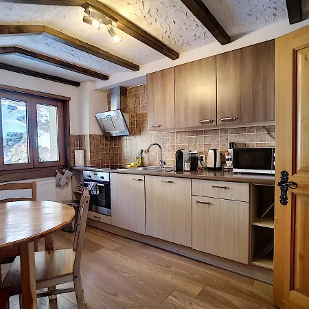 With Beautiful Views In Ζερμάτ