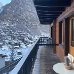 With Beautiful Views In Appartement